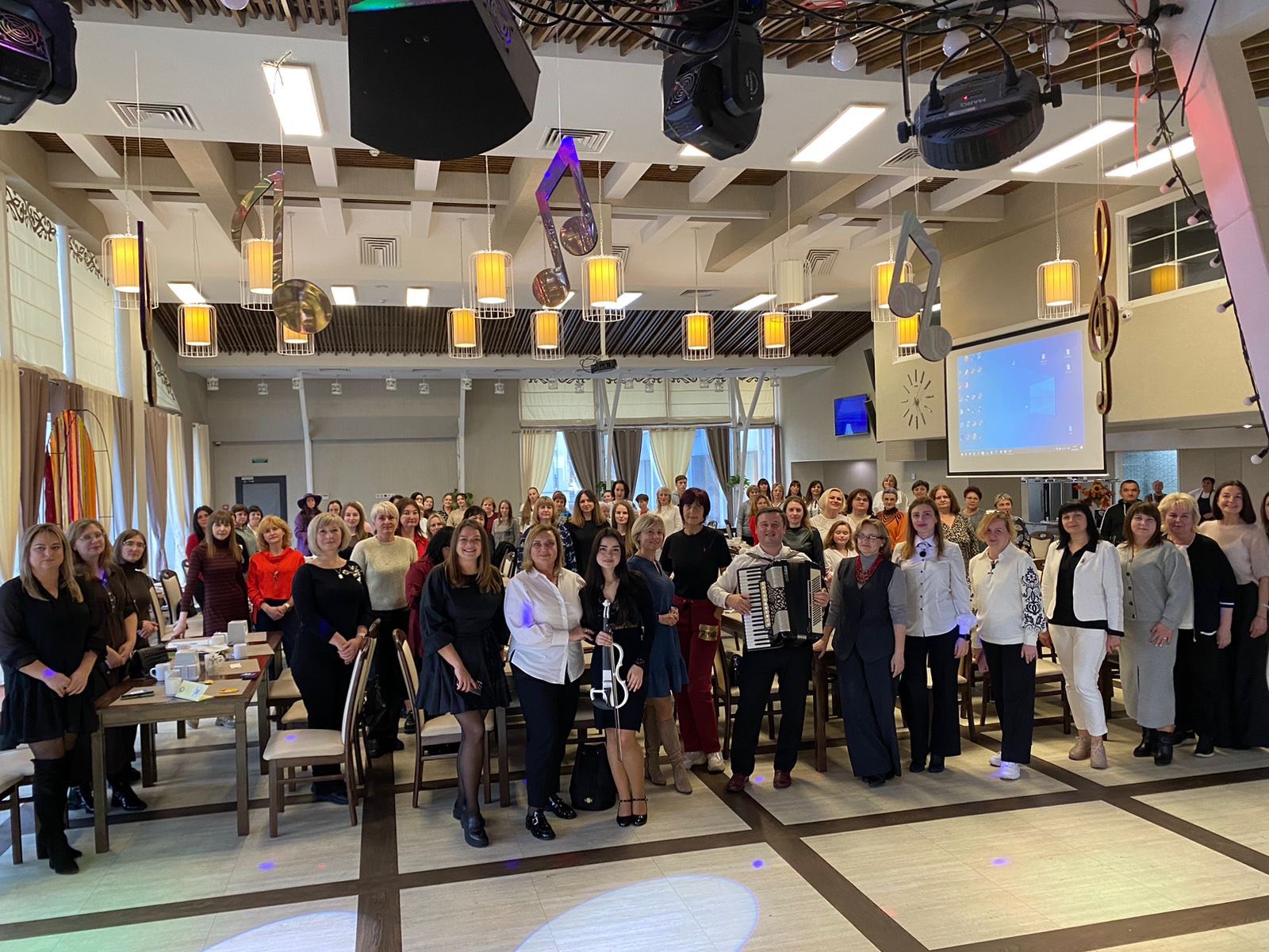 u6 572157176 1838629816729929 5663632235650541350 n